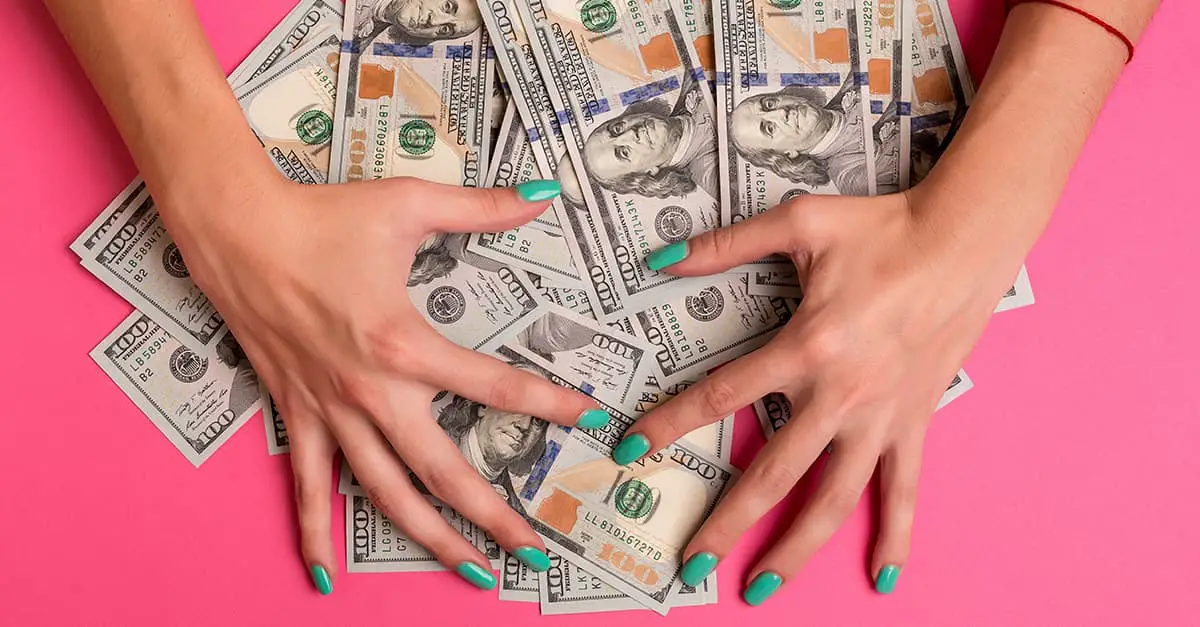 19 Brilliant Money Tips That Will Have You Saving Cash in No Time